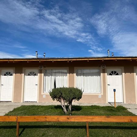 Апартаменты Departamentos El Alamo Команданте-Луис-Пьедра-Буэна Экстерьер фото